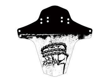 REVERSE Mudfender Fist